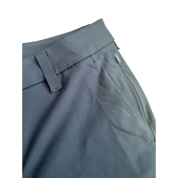 LULULEMON Men's Navy Blue Flat front Casual Shorts Size 33 - Picture 3 of 8